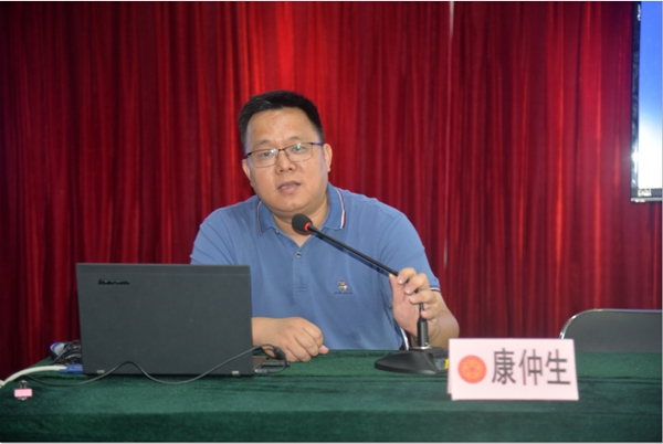 福建省侨联学习贯彻中国共产党宣传工作条例