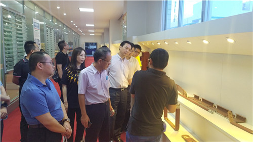 参观考察福建省三星电气股份有限公司.jpg