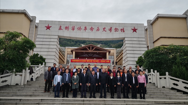 8合影.jpg