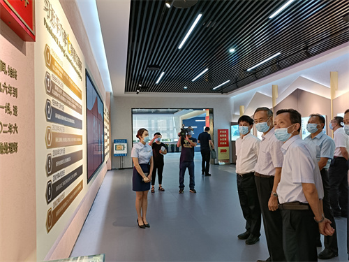 5万立骏一行学习“晋江经验”.jpg