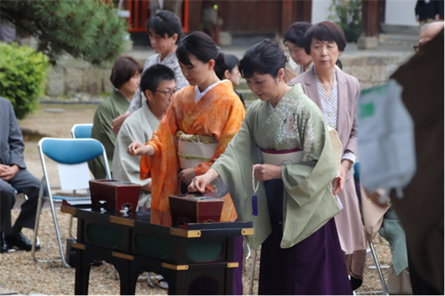 图文：日本黄檗宗举办全国煎茶道大会 纪念宗祖隐元大师435.jpg