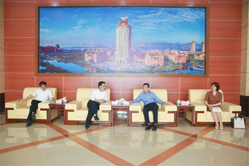 集美大学座谈.jpg