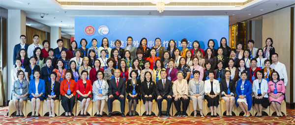 集体合影。福建画报社林晨歌 摄.jpg