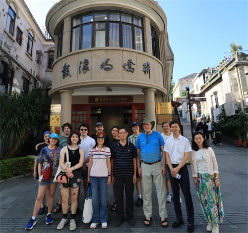 合影（俞杰 摄）.jpg