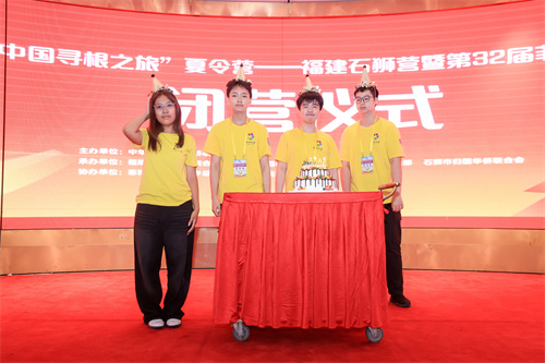 图12：举办集体生日派对.jpg