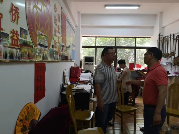 2019年7月19日,实地查看云霄县侨联侨胞之家_副本.jpg 2019年7月19日,实地查看云霄县侨联侨胞之家_副本.jpg