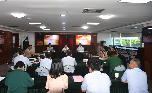3.座谈现场。2019年7月31日，福建省副省长郭宁宁赴省侨联调研_副本.jpg