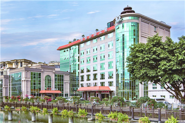 2018年9月17日,县侨联坚持改革创新,对永春侨联大厦进行全方位装修改造,提档升级,更好服务侨界群众。.jpg 2018年9月17日,县侨联坚持改革创新,对永春侨联大厦进行全方位装修改造,提档升级,更好服务侨界群众。.jpg