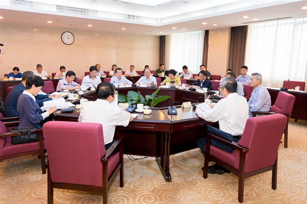 2019年8月21日,全国政协在京召开习近平新时代中国特色社会主义思想学习座谈会2_副本.jpg 2019年8月21日,全国政协在京召开习近平新时代中国特色社会主义思想学习座谈会2_副本.jpg