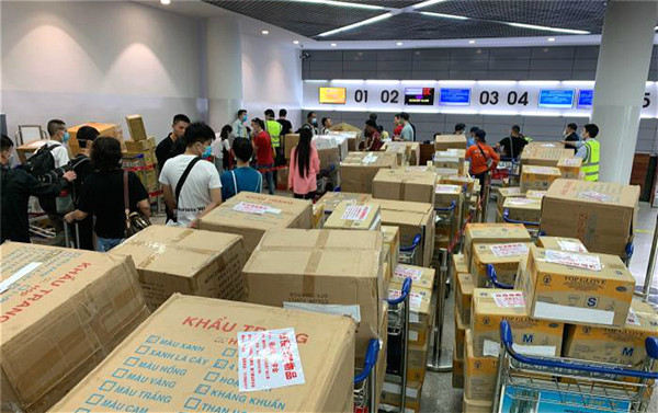 1.2柬埔寨航空开通绿色通道.jpg 1.2柬埔寨航空开通绿色通道.jpg