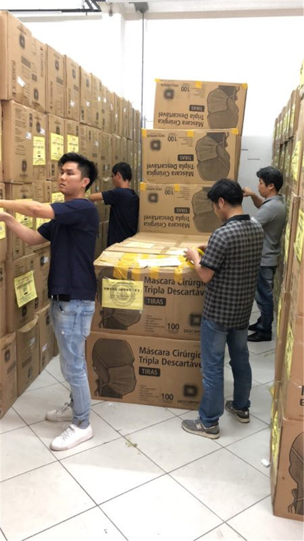 乡亲们仓库贴标识(1).jpg