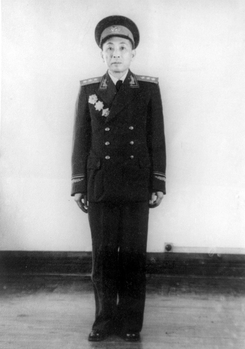 1955年叶飞被授予上将军衔.jpg