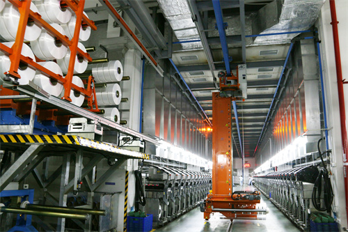 永荣锦江自动化生产车间.jpg 永荣锦江自动化生产车间.jpg