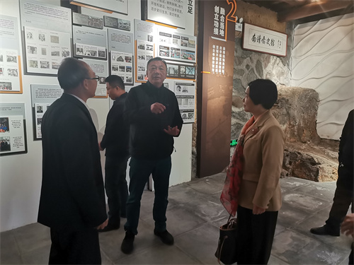 陈红一行调研南靖县侨史馆.jpg