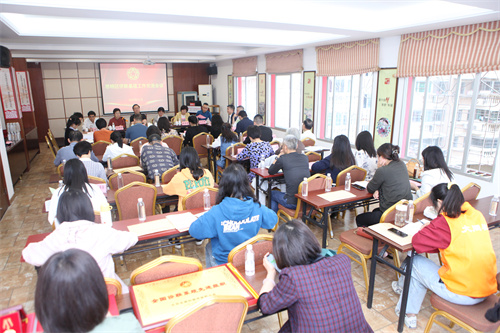 思明区侨联召开基层工作交流会议（俞杰 摄）.jpg