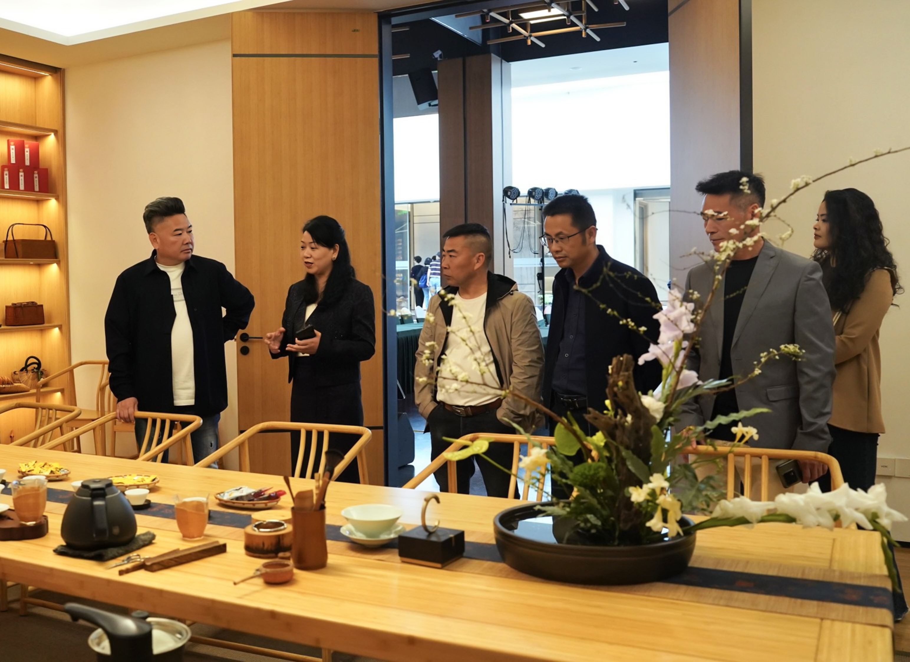 胡建兵、陈天明赴邵武市武夷竹立方科创馆参观考察 李明摄.jpg