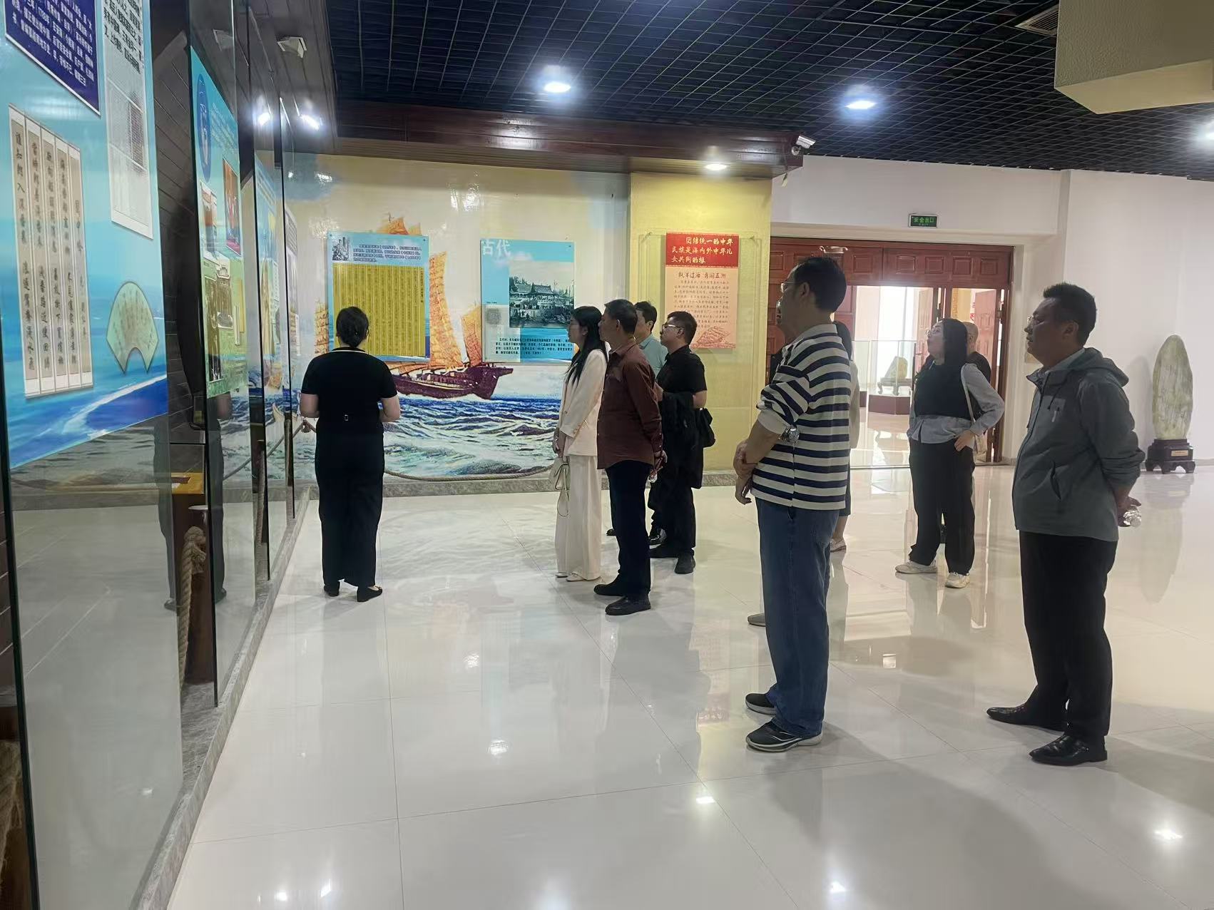 致公党福州市委会对外委、致公侨情智库一行调研华侨博物馆.jpeg