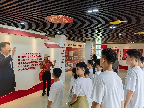 宣讲现场（海丝商报供图）_副本.jpg