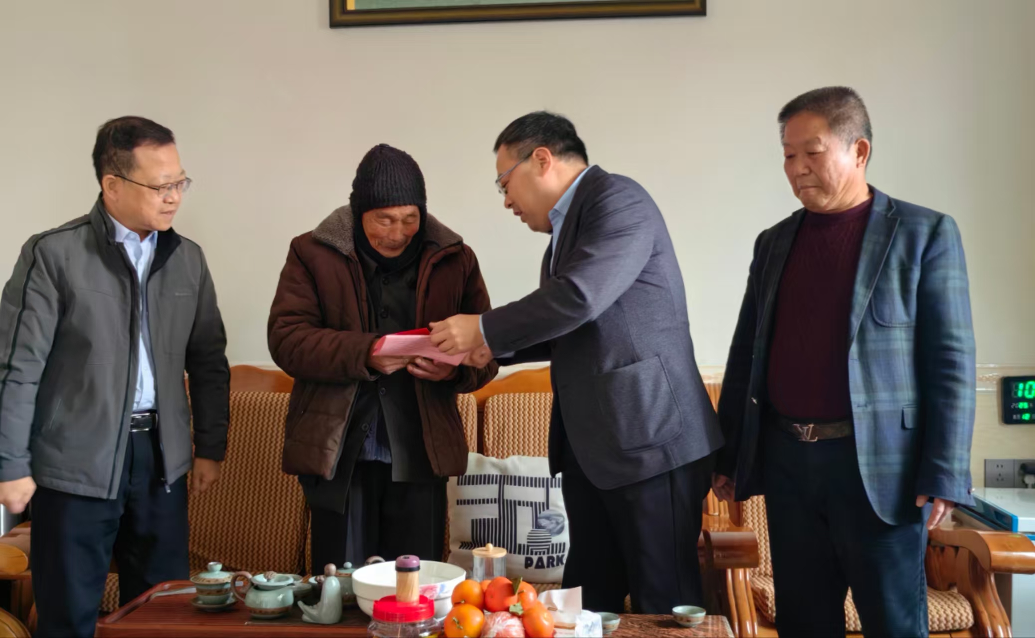 图2.jpg