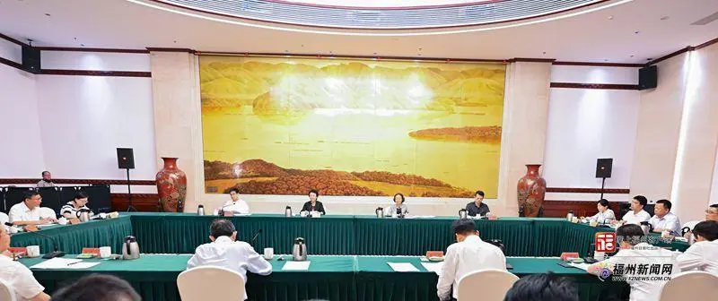 会议现场.jpg