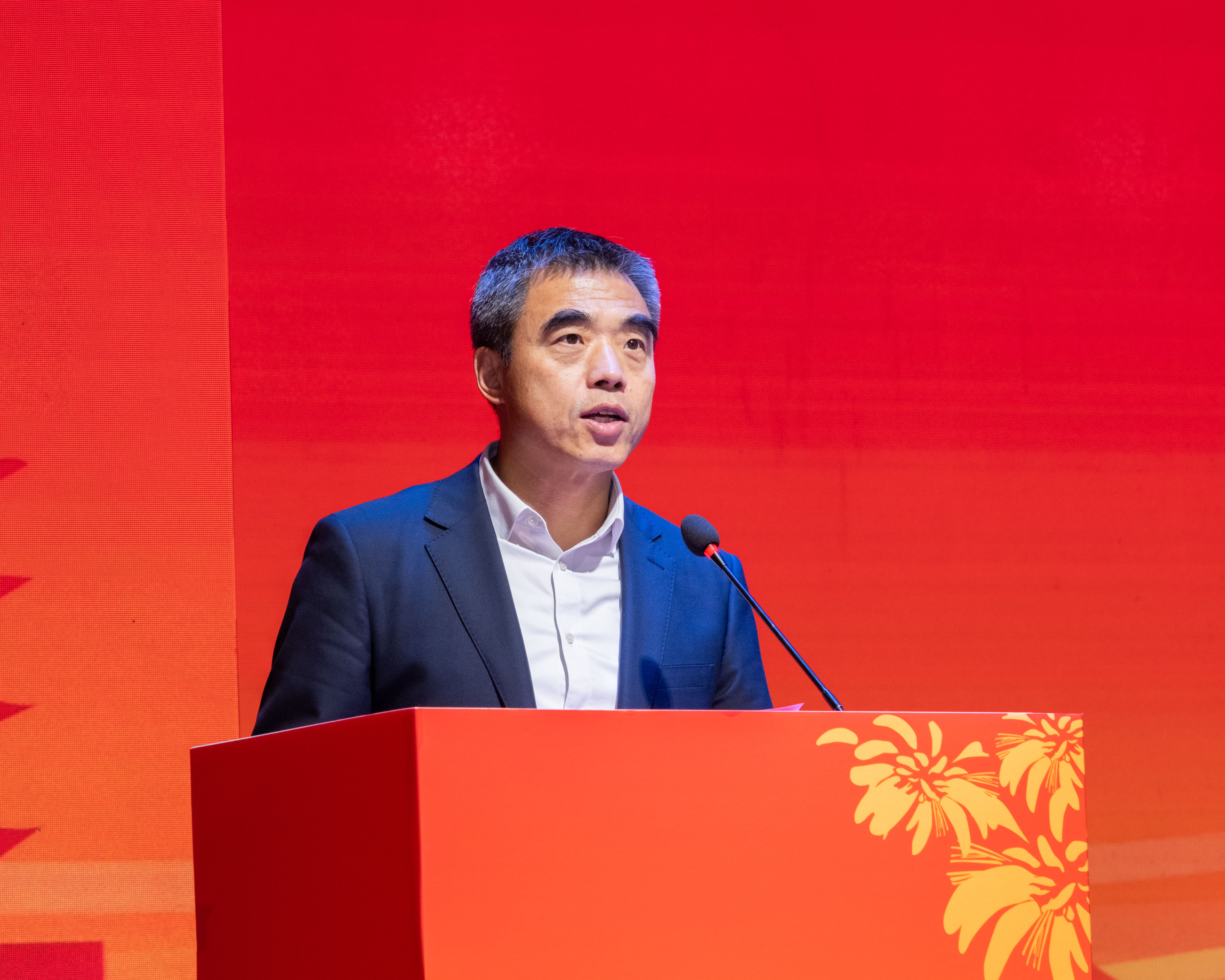 图4 泉州市人民政府副市长姚飞发言(供图:林海).jpg 图4 泉州市人民政府副市长姚飞发言(供图:林海).jpg