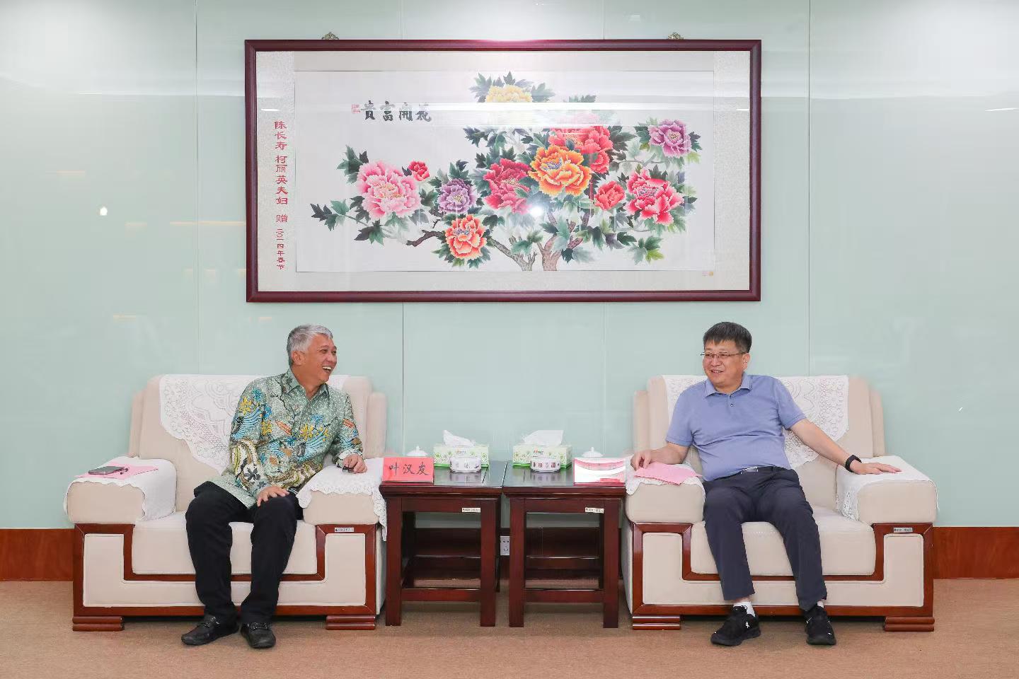图1.jpg 图1.jpg