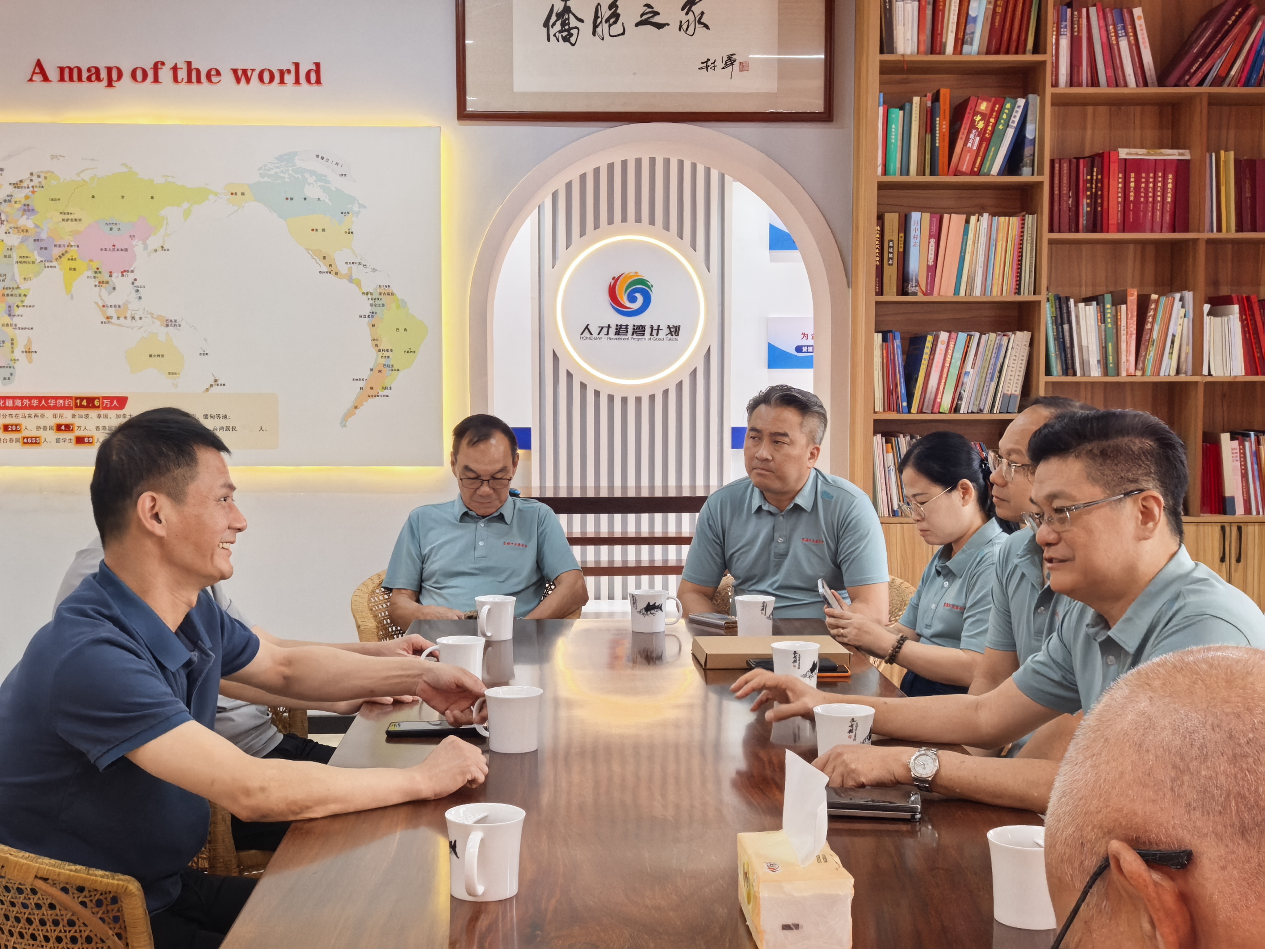 图1.jpg 图1.jpg