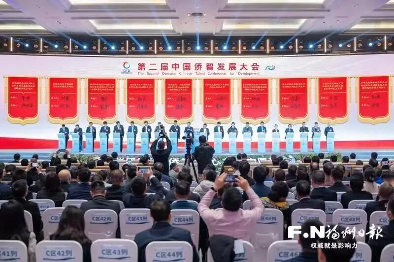 微信图片_2025-12-01_135254_987.jpg 微信图片_2025-12-01_135254_987.jpg